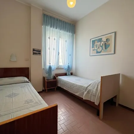 4 Trilocale Vista Mare Apartamento